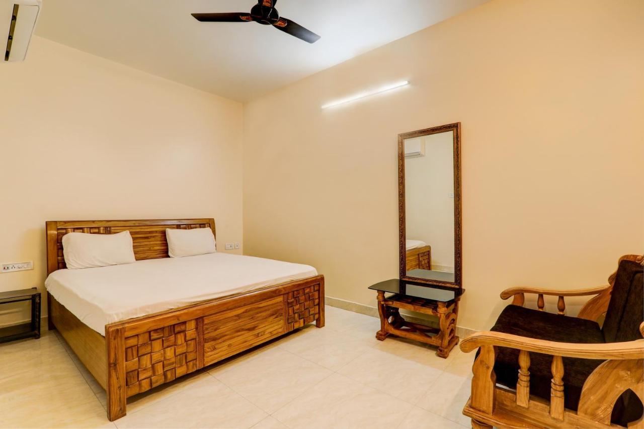 Oyo Hotel Umrao Patna  Ngoại thất bức ảnh