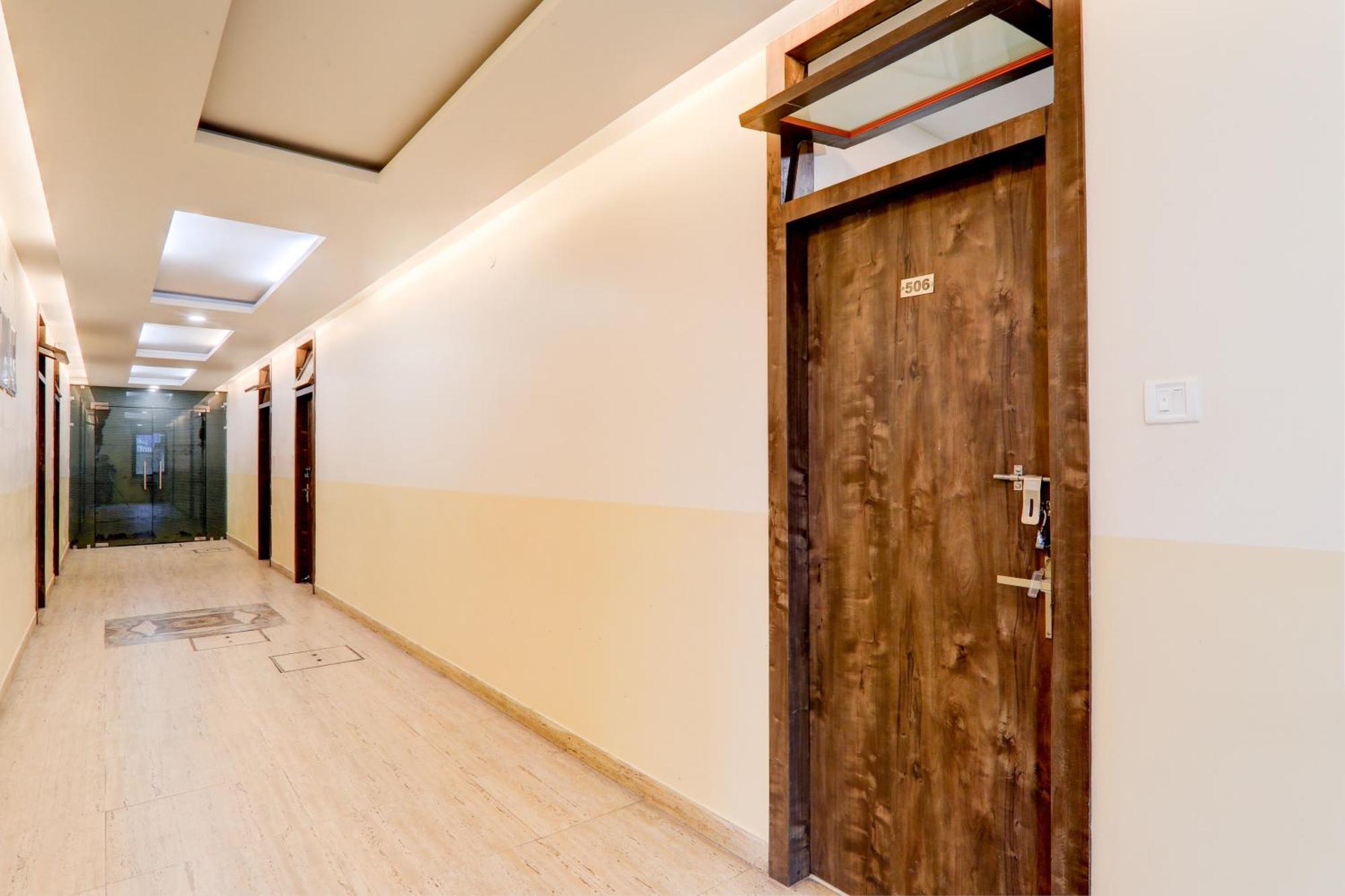 Oyo Hotel Umrao Patna  Ngoại thất bức ảnh