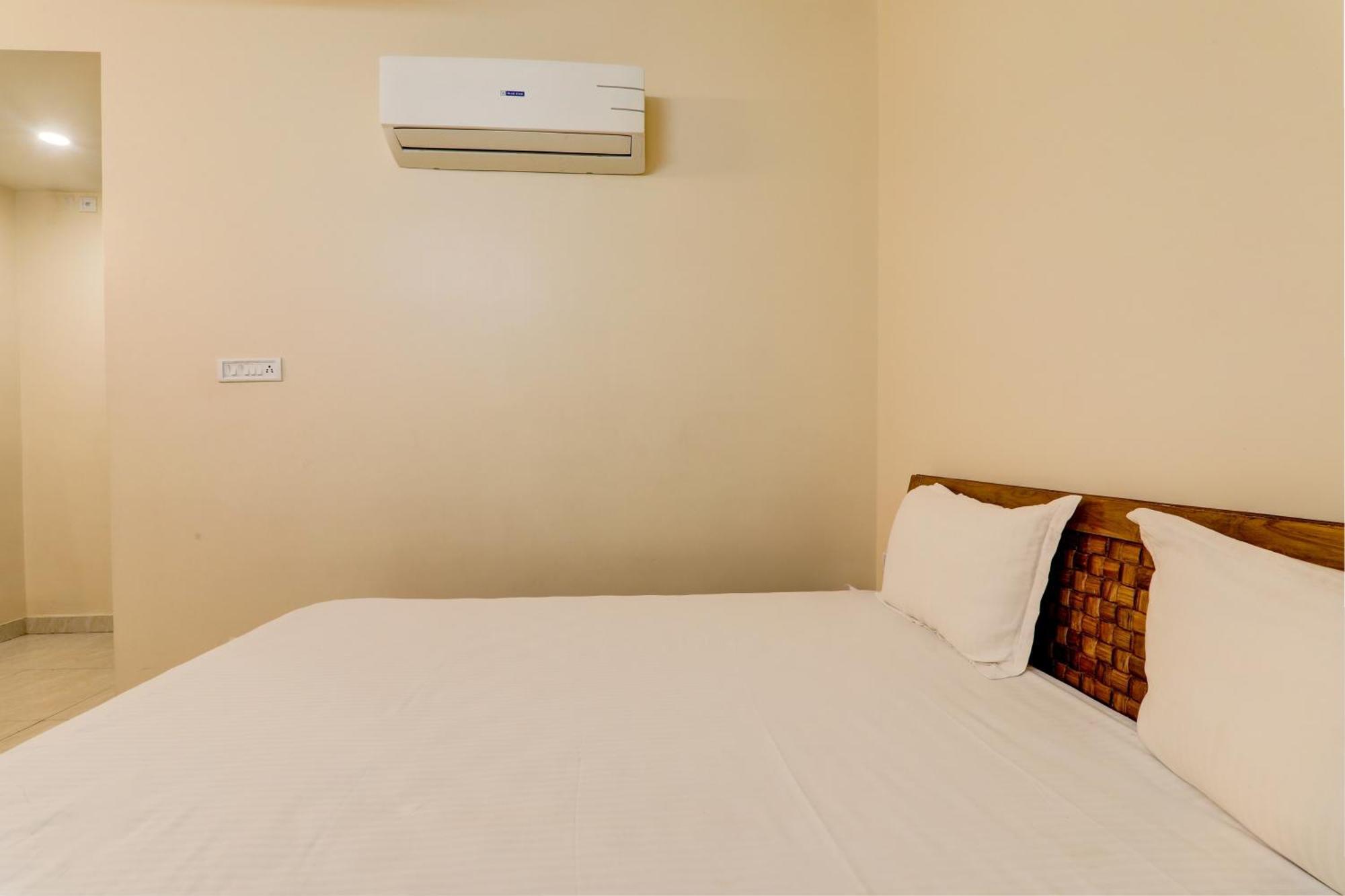 Oyo Hotel Umrao Patna  Ngoại thất bức ảnh
